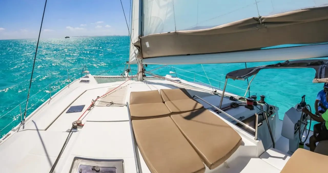 gypse vela y cabina